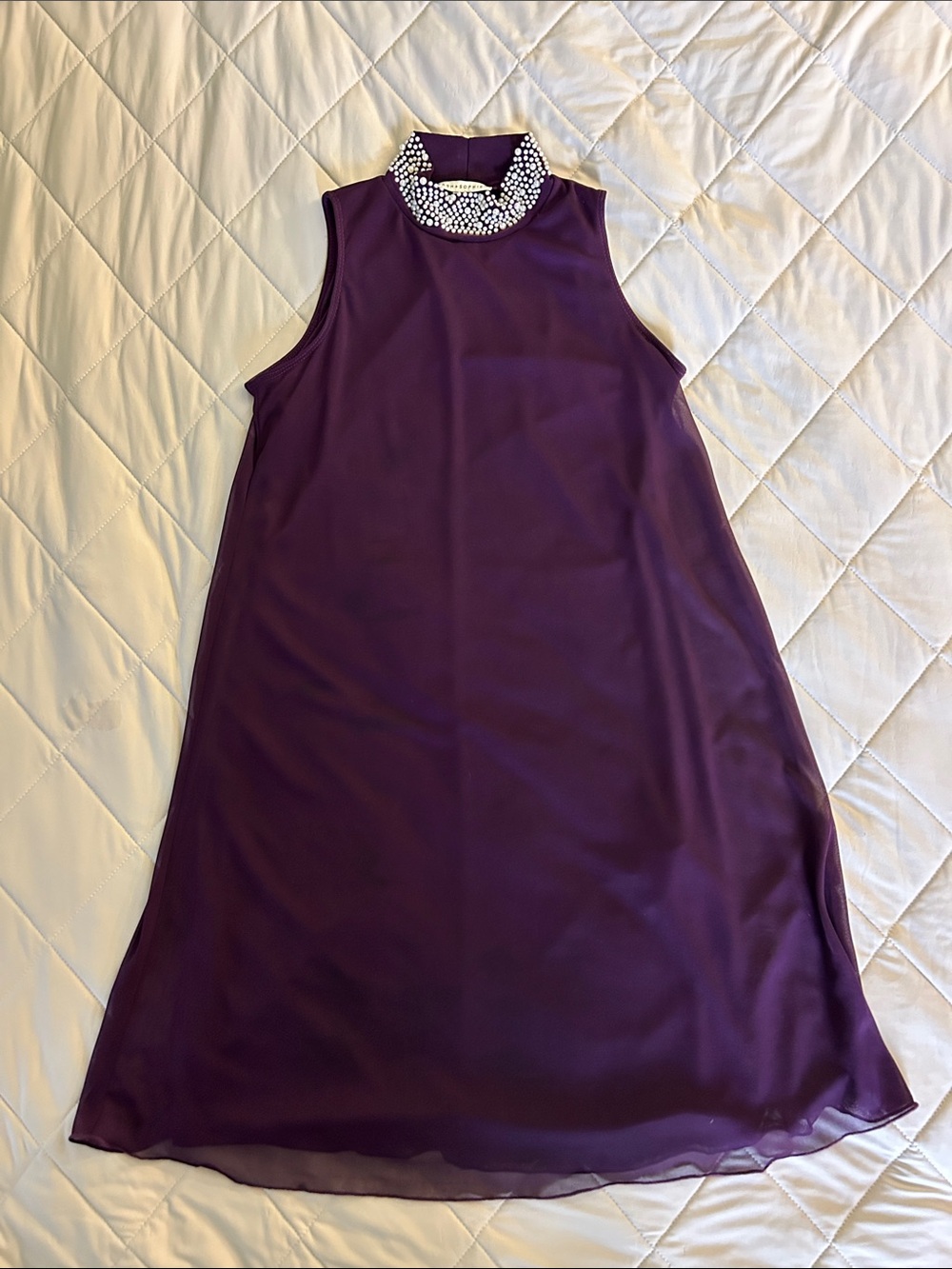 Sleeveless Beaded-Collar Mini Dress in Plum